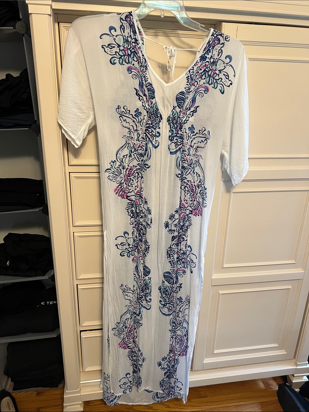 Lilly Pulitzer White Swim Coverup with Blue and Pink Floral Print XS